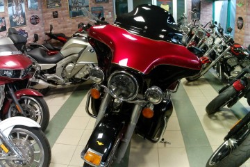 HARLEY-DAVIDSON ULTRA CLASSIC ELECTRA GLIDE